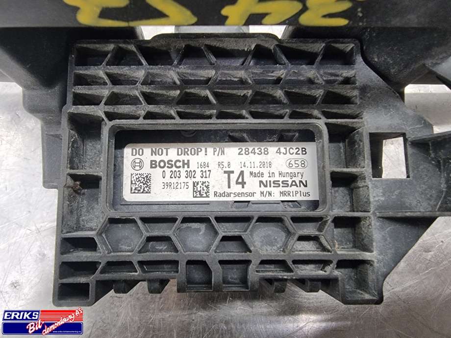 Sensor radar til Nissan Navara 2016-->> (D23) (D23) (BOSCH|284384JC2B|)