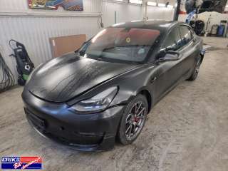 Motor elbil bak til Tesla Model 3,   (|)