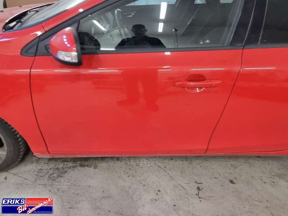 Dør venstre foran til Volvo V40, 2012-2019  