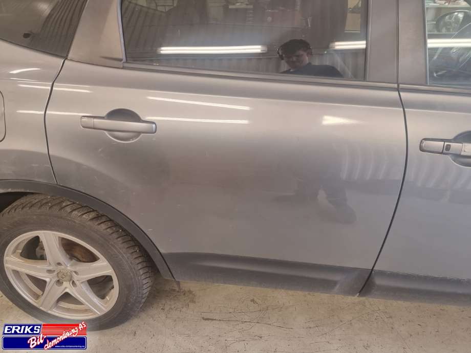 Dør høyre bak til Nissan Qashqai, 2010-2014 (Type I, Fase 2)  