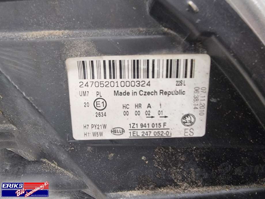 Frontlykt venstre halogen til Škoda Octavia 2009-2013 (Type II, Fase 2)  (1Z1 941 017 S|)
