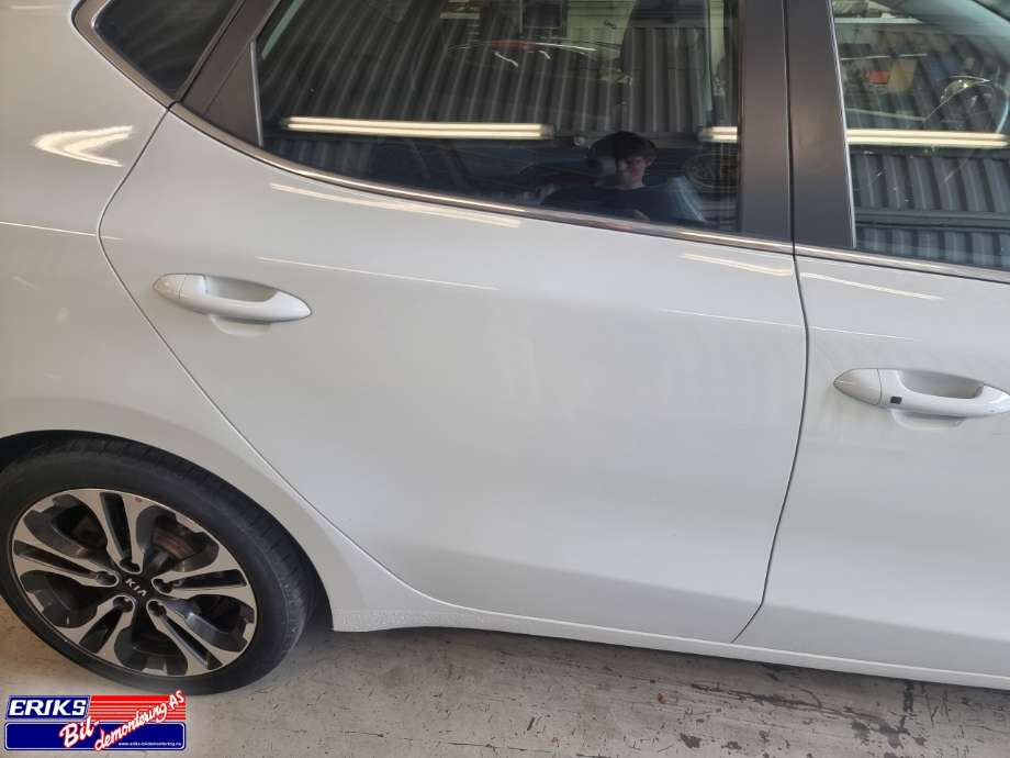 Dør høyre bak til Kia Cee