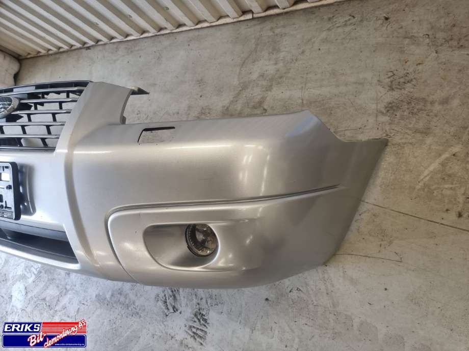 Støtfanger foran til Subaru Forester 2005-2008 (Type II, Fase 2)  (57704SA070|)