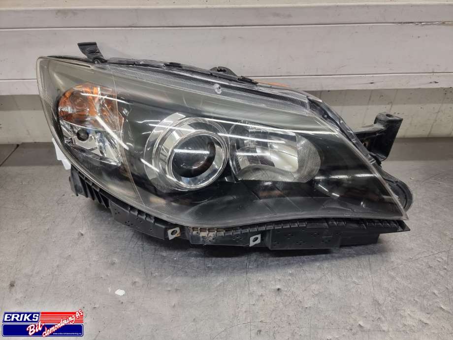 Frontlykt høyre xenon til Subaru Impreza 2008-2012 (Type III) (84001FG302|84001FG300|)