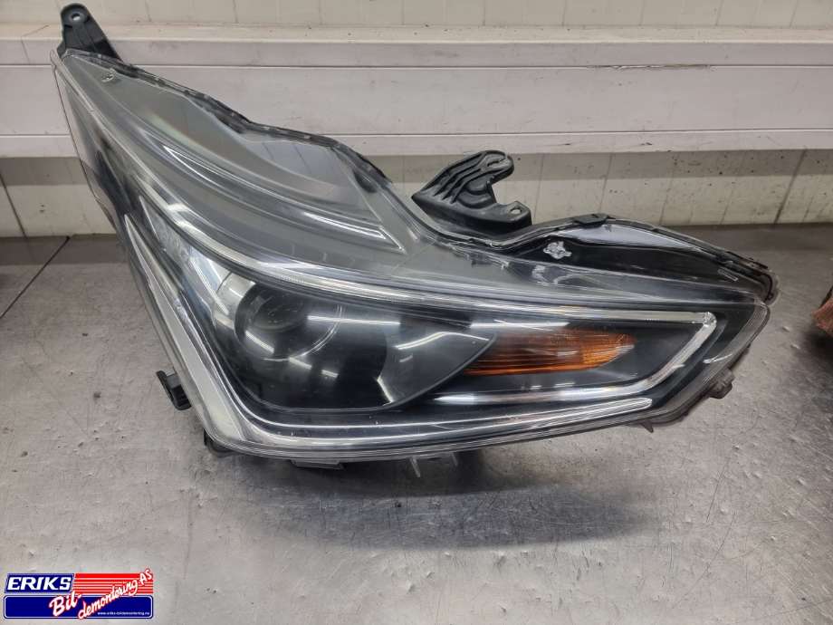 Frontlykt høyre halogen til Toyota Aygo, 2014-->> (Type II) (811300H210)