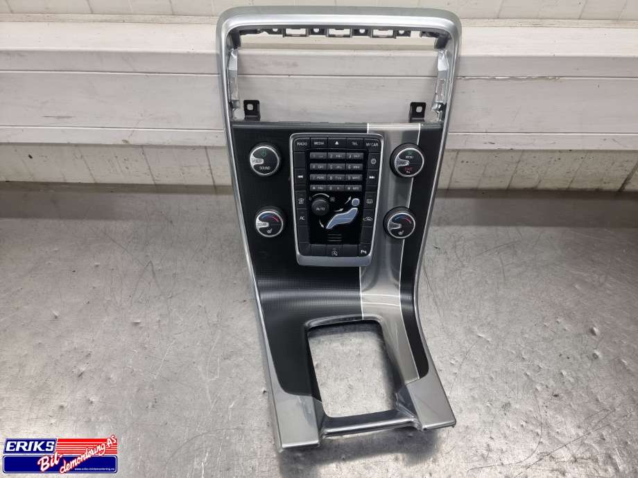 Bilstereo betjeningspanel til Volvo V60/V60 CC, 2013-2018 (Type I, Fase 2)  