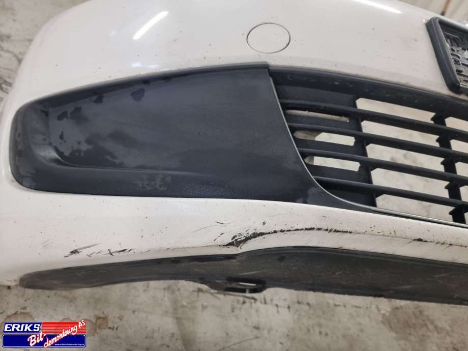 Støtfanger foran til VW Touran 2010-2015 (Type I, Fase 3)  (1T0 807 217 Q|)