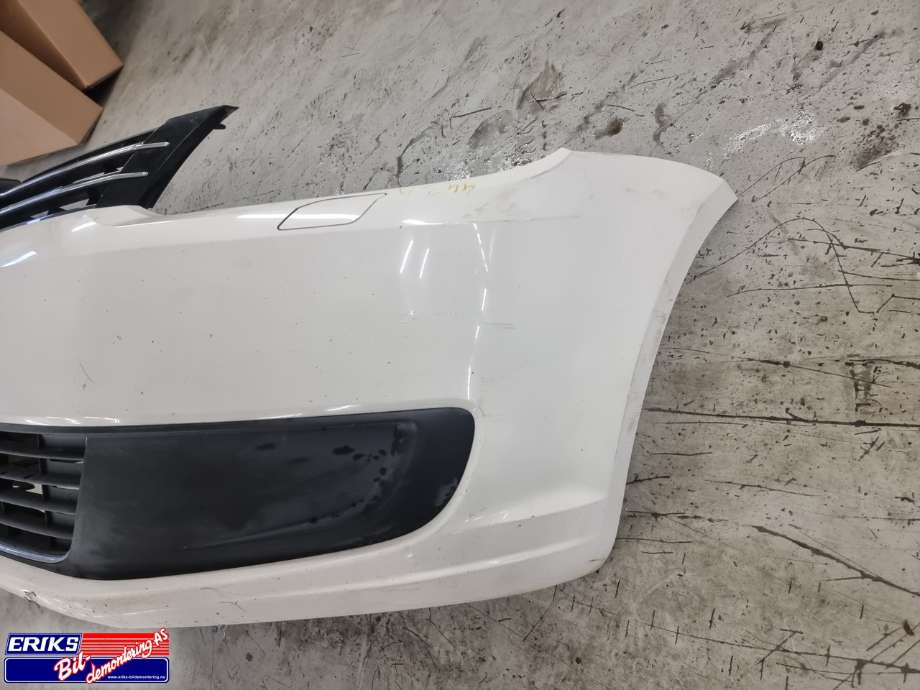 Støtfanger foran til VW Touran 2010-2015 (Type I, Fase 3)  (1T0 807 217 Q|)