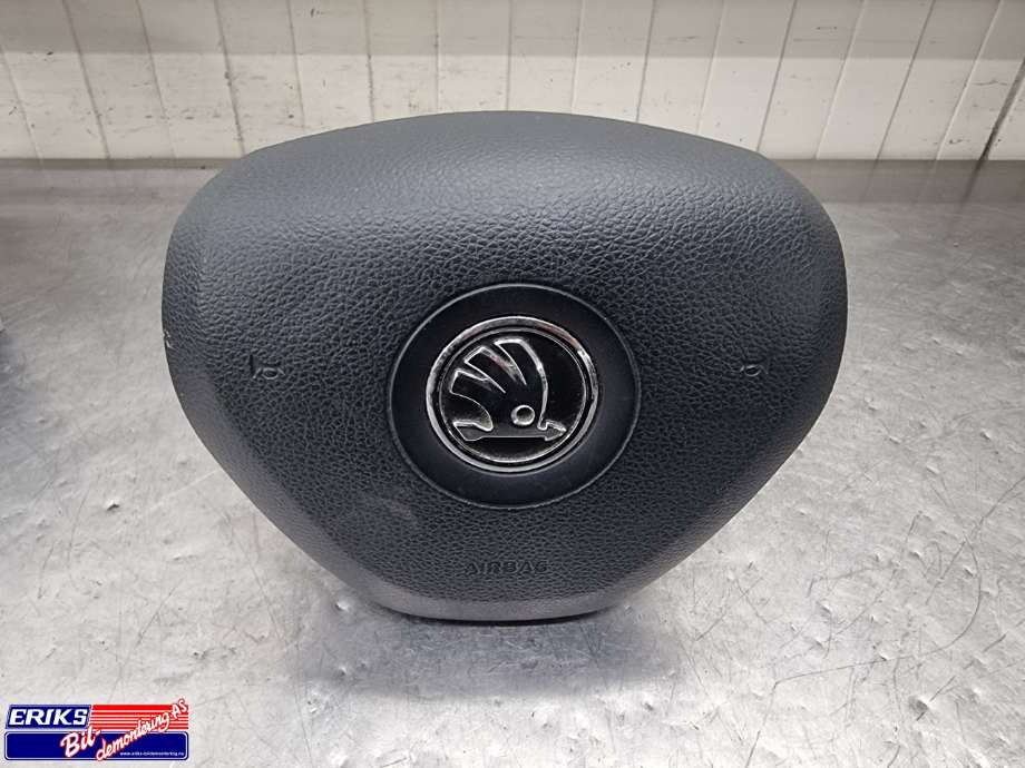 Airbag rattpute til Škoda Fabia, 2010-2014 (Type II, Fase 2)  (5E0880201)