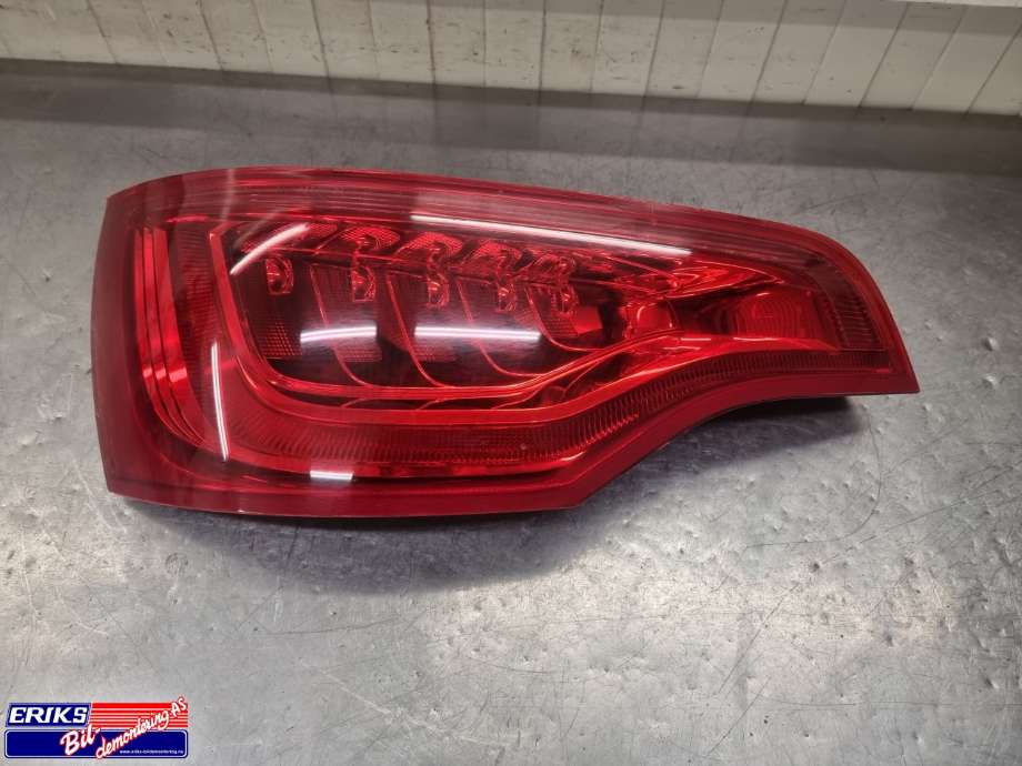 Baklykt venstre til Audi Q7, 2010-2015 (Type I, Fase 2)  (4L0 945 093 F)