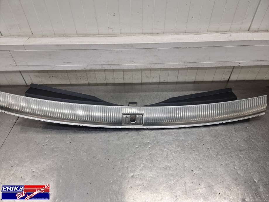 Bagasjerom teppe/gulvplate til Audi Q7, 2010-2015 (Type I, Fase 2)  (4L0864483)