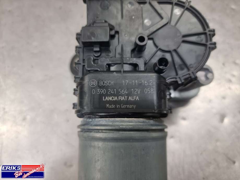 Viskermotor frontrute til Opel Combo D 2012-2018  (BSCH|0390241564|)