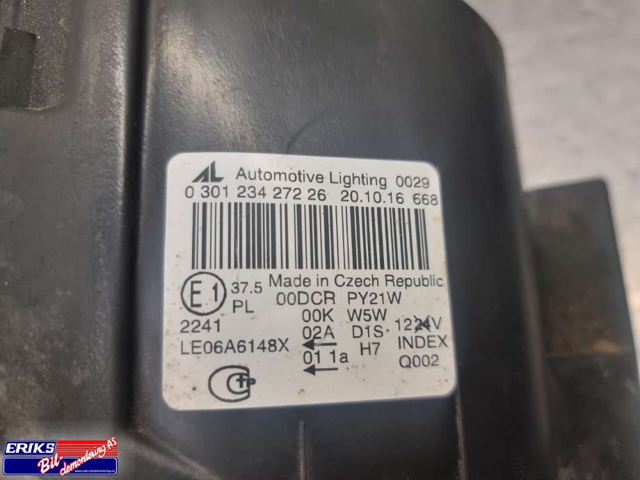 Frontlykt høyre xenon til Mercedes C-Klasse 2007-2011 (Fase 1) (W204) (W204) (A 204 820 90 61|A 204 906 22 04|A 204 820 30 59)