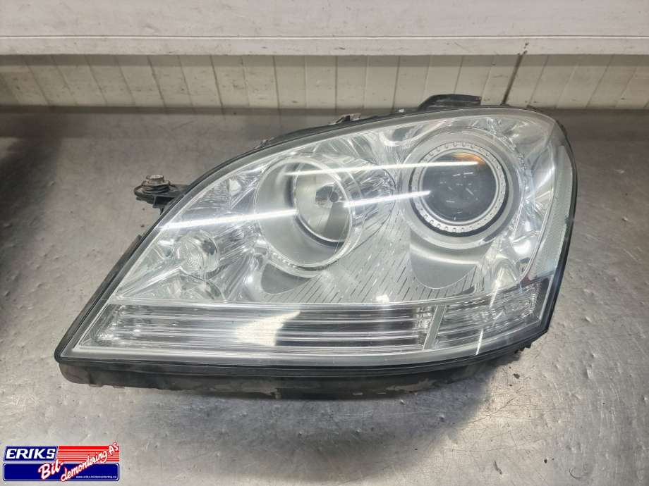 Frontlykt venstre xenon til Mercedes ML, 2005-2011 (W164) (W164) (A 164 820 53 61)