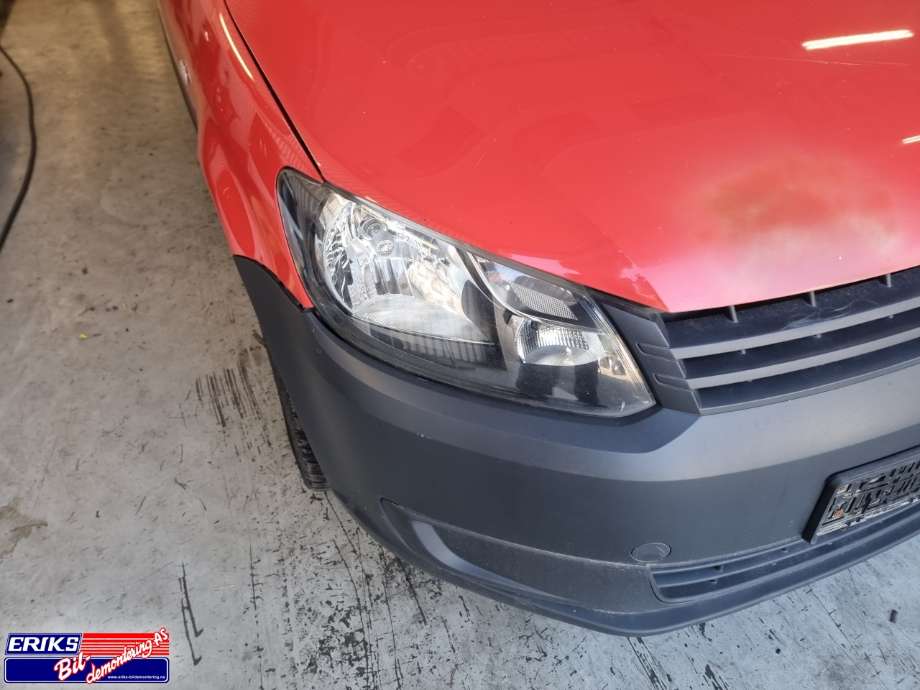 Frontlykt høyre halogen til VW Caddy, 2010-2015 (Type III, Fase 2)  (2K5 941 006 A)