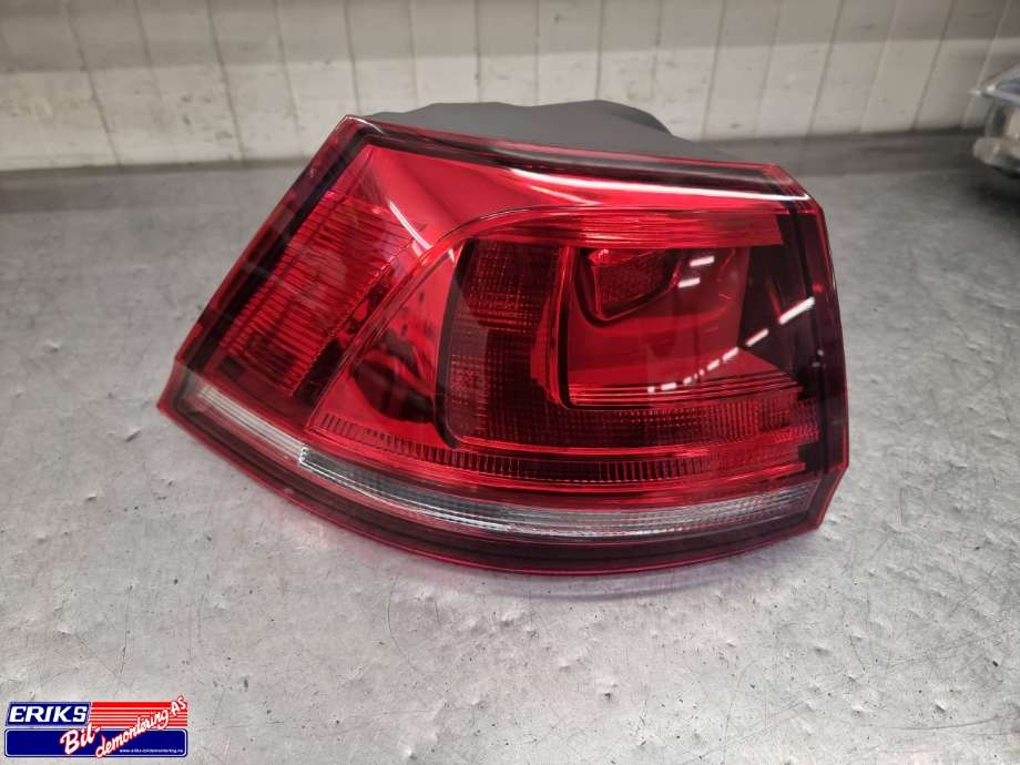 Baklykt venstre ytre til VW Golf VII 2012-2017 (Fase 1) (5G9 945 095 J|)