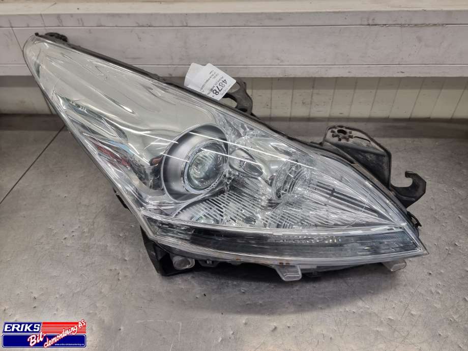 Frontlykt høyre xenon til Peugeot 3008, 2009-2016 (Type I) (6206 P1)