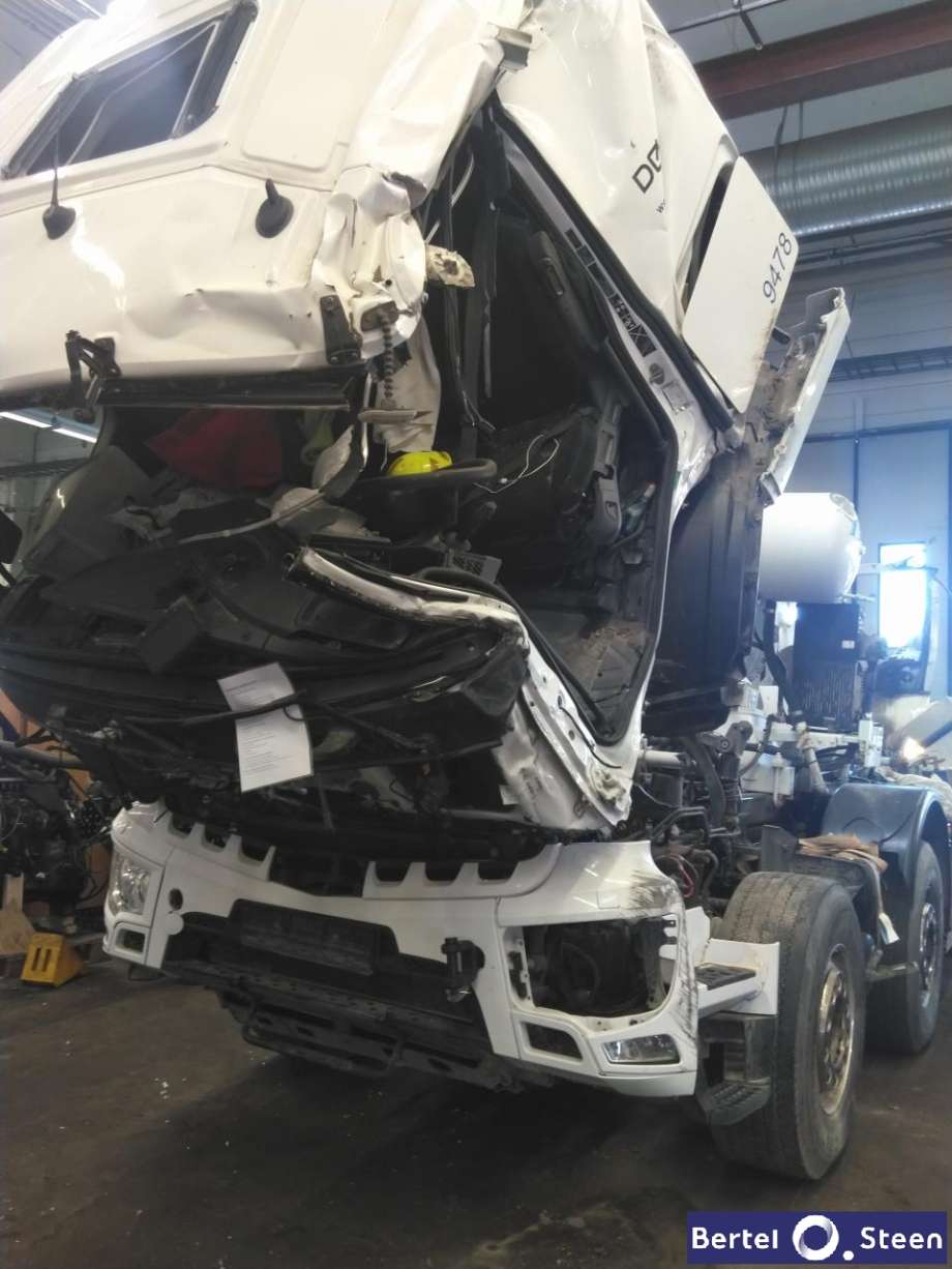 Lastebil Mercedes Arocs 5, 2018->>  delebil , Motorkode: OM470| R6| 10|7 L|335 KW (455 HK)| 2200 NM, Girkassekode: G 280-16/11|7-0|69