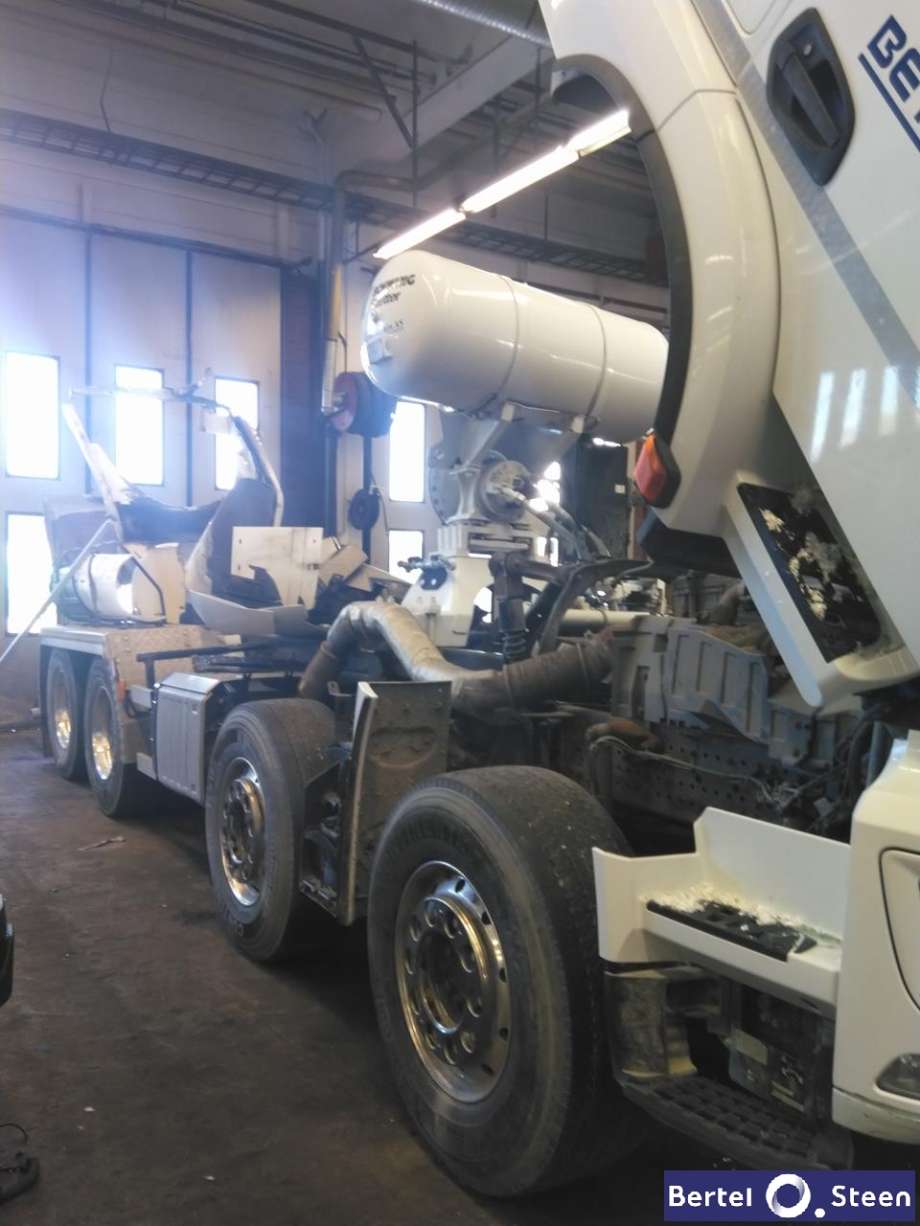 Lastebil Mercedes Arocs 5 2018-->> , Motorkode: OM470| R6| 10|7 L|335 KW (455 HK)| 2200 NM, Girkassekode: G 280-16/11|7-0|69