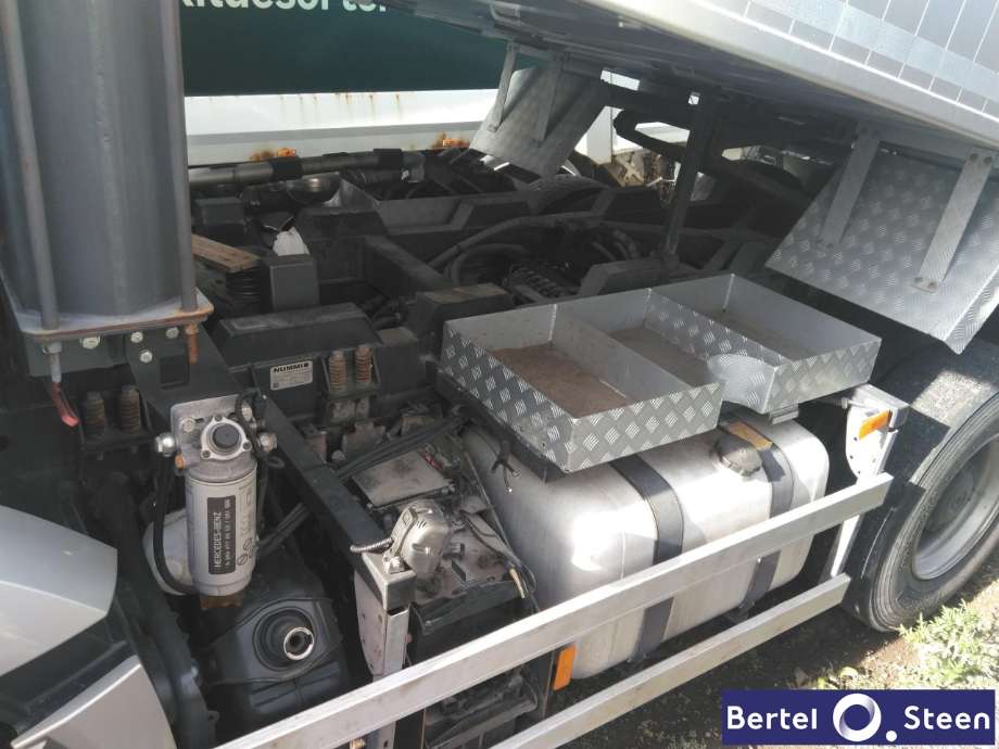 Lastebil Mercedes Arocs 5 2018-->> , Motorkode: OM473| R6| 15|6 L| 425 KW (578 HK)| 2800 NM, Girkassekode: G 280-16/11|7-0|69