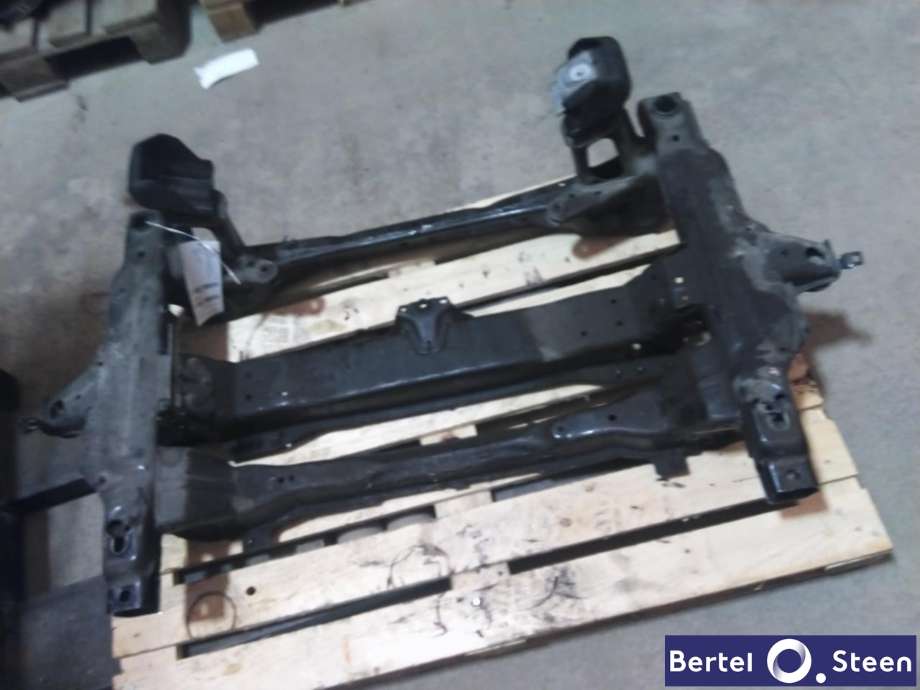 Travers foran hoved til Mercedes Sprinter, 2018-->> (907/910) (907/910) (A9076206801)