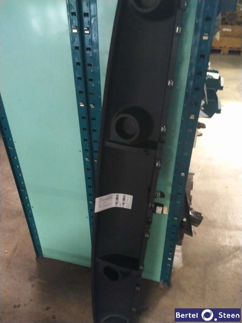 Dashbord koppholder til Mercedes Sprinter, 2018-->> (907/910) (907/910) (A9106805100)