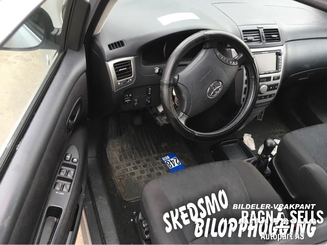 Toyota Avensis, Verso 2001-2009 , Motorkode: 1CDFTV, Girkassekode: 3030044070