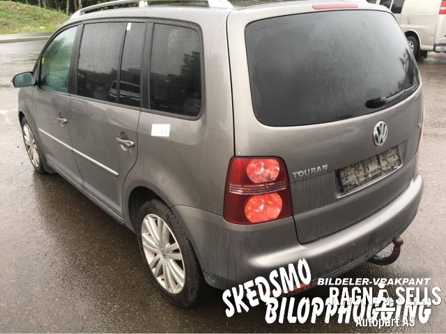 VW Touran 2007-2010 (Type I, Fase 2) , Motorkode: BLS  77KW, Girkassekode: KMZ