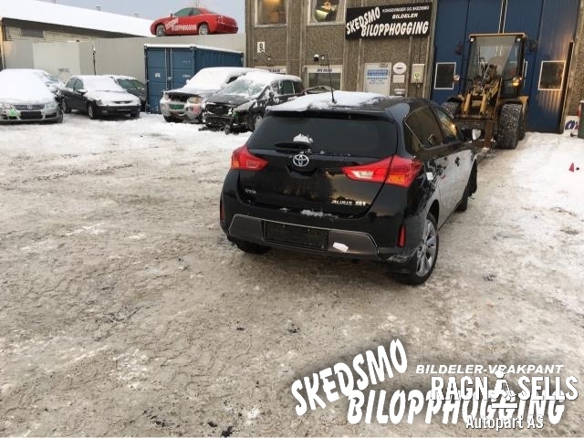 Toyota Auris 2013-2015 (Type II, Fase 1) , Motorkode: 2ZR-FXE, Girkassekode: 