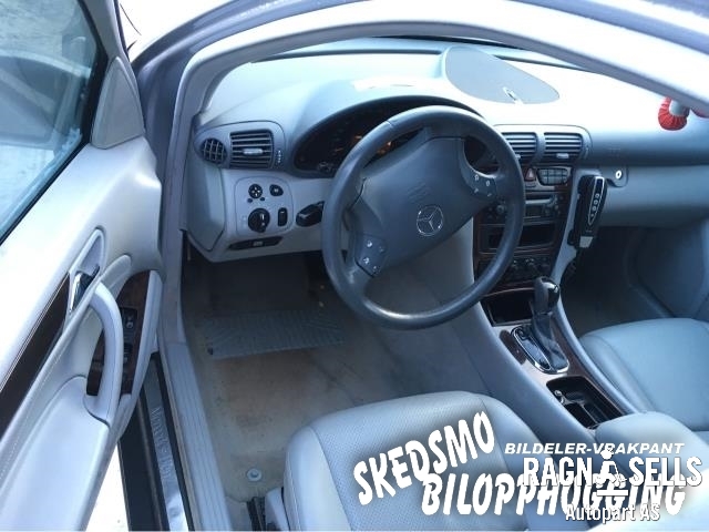 Mercedes C-Klasse 2000-2004 (Fase 1) (W203) (W203), Motorkode: M271.946, Girkassekode: