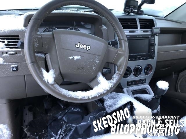 Jeep Compass 2007-2009 (Type I, Fase 1) , Motorkode: Y, Girkassekode: MANUEL