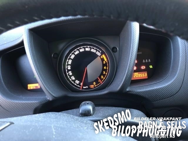 Toyota Urban Cruiser 2009-2014 , Motorkode: 1ND-TV, Girkassekode: 3030052611