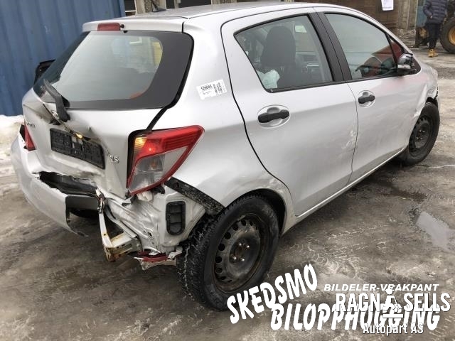 Toyota Yaris 2012-2014 (Type III, Fase 1) , Motorkode: 1KR-FE 1900040260, Girkassekode: 303000D190