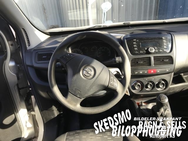 Opel Combo D 2012-2018 , Motorkode: 263A2000 95516972, Girkassekode: 55243551