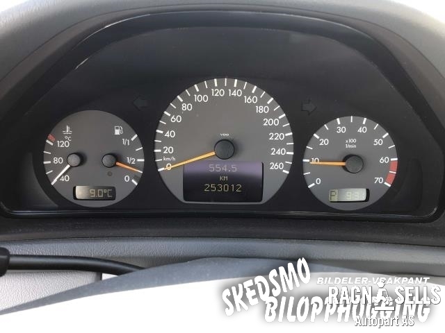 Mercedes CLK 1997-2002 (C208) (C208), Motorkode: 111 956, Girkassekode: 722616