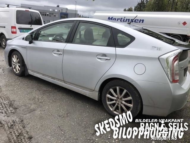 Toyota Prius 2009-2016 (Type III) (COMBI) (COMBI), Motorkode: 2ZR-FXE 1900037470, Girkassekode: 3090047062