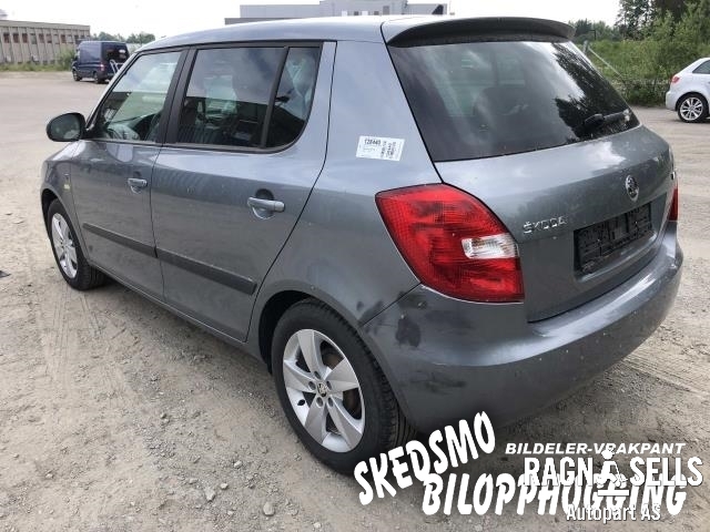 Škoda Fabia 2010-2014 (Type II, Fase 2) , Motorkode: CGPA, Girkassekode: MGZ