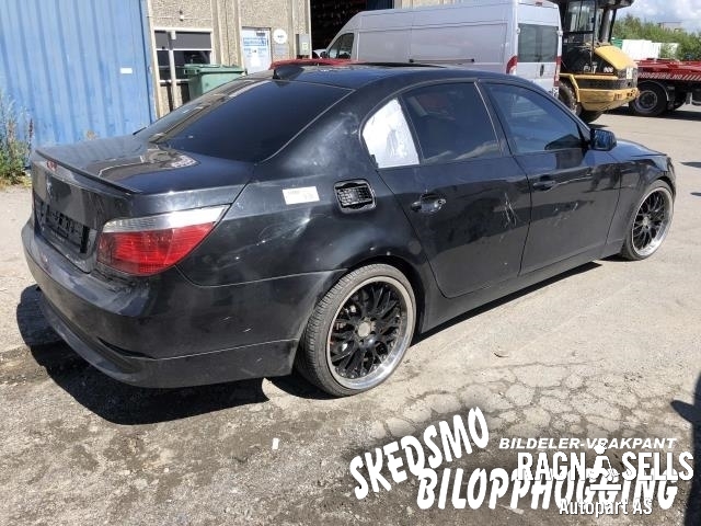 BMW 5-Serie 2003-2010 (E60/E61) (E60/E61), Motorkode: M57TU     11 00 0 306 826, Girkassekode: GS6-53DZ    24 00 7 534 629
