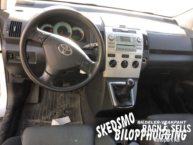 Toyota Verso 2002-2004 (COROLLA) (COROLLA), Motorkode: 1ZZ-FE, Girkassekode: 