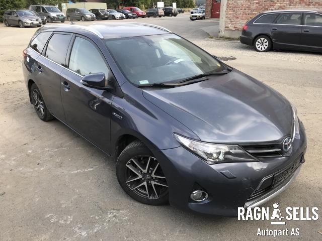 Toyota Auris 2013-2015 (Type II, Fase 1) , Motorkode: 2ZR-FXE, Girkassekode: 3090047064