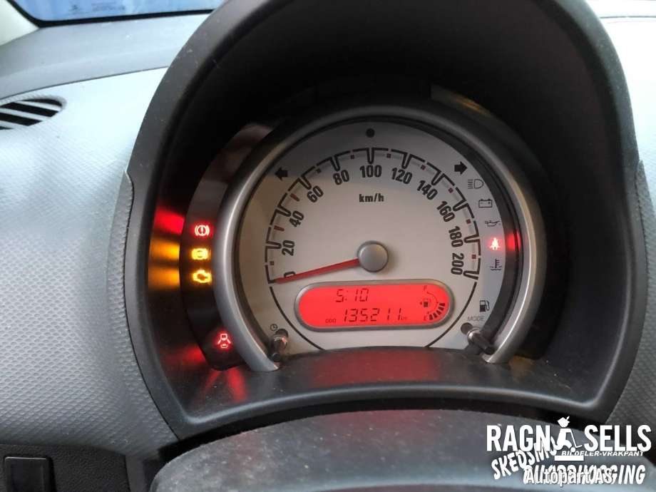 Opel Agila 2008-2013 , Motorkode: K10B, Girkassekode: MFT