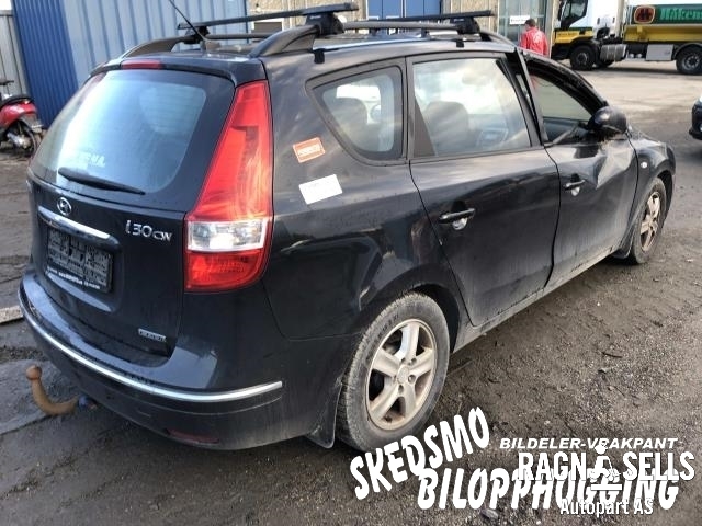 Hyundai i30 2007-2012 (Type I) , Motorkode: D4FB-FL     R73C, Girkassekode: ZH08     W9J5 C072211