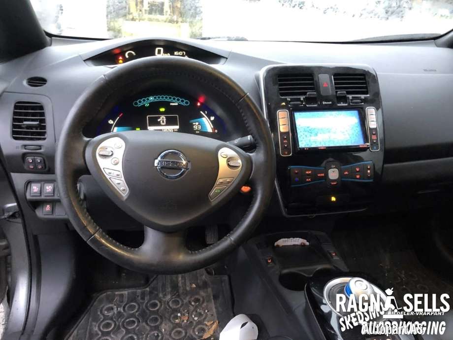 Nissan Leaf 2011-2017 (Type I) , Motorkode: EM57, Girkassekode: 320103NF0B