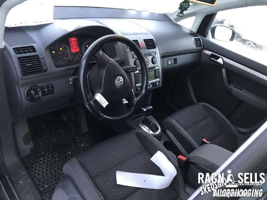 VW Touran 2007-2010 (Type I, Fase 2) , Motorkode: BLS, Girkassekode: JPL