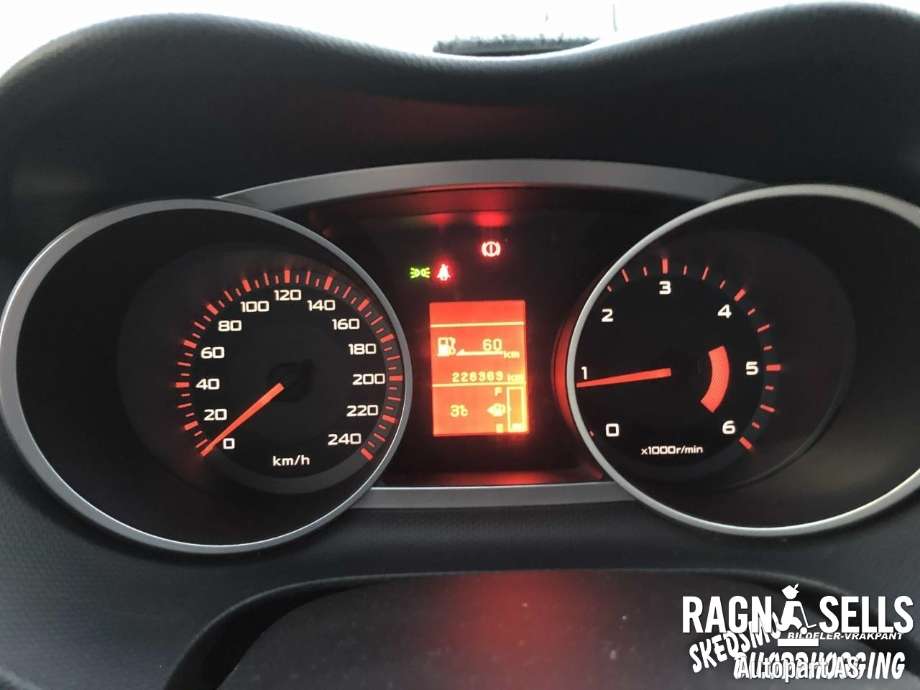Citroën C-Crosser 2007-2012 , Motorkode: 4HN, Girkassekode: 223128