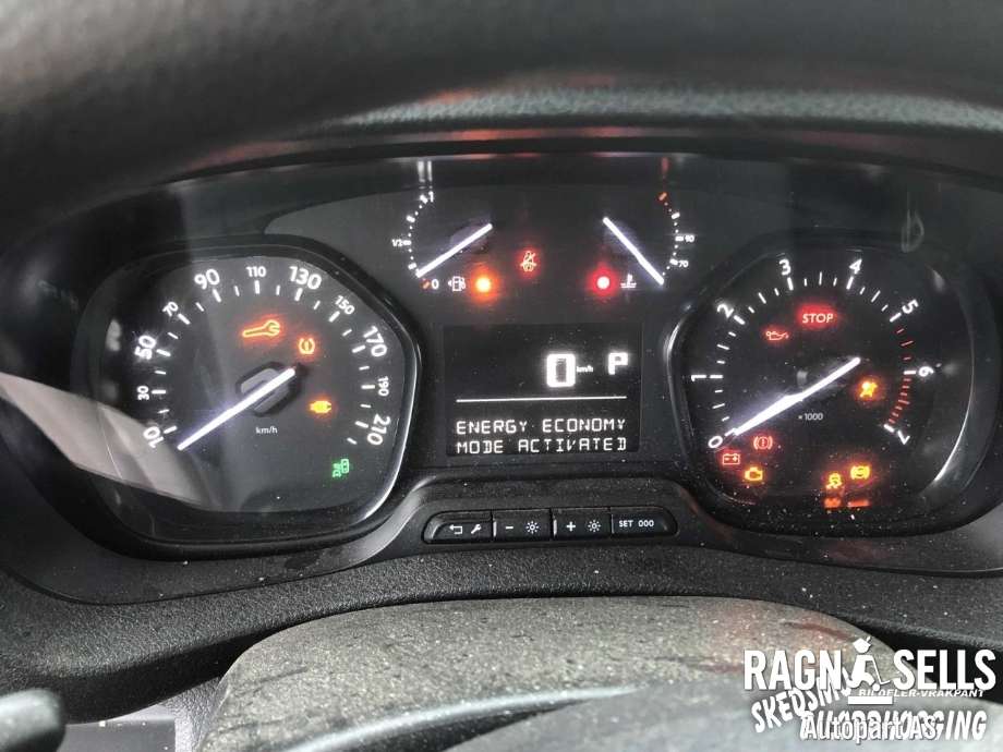 Citroën Jumpy 2016-->> (Type III) , Motorkode: AH01, Girkassekode: GZ09