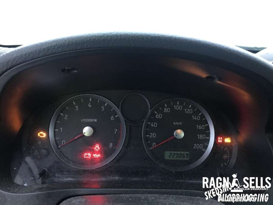 Suzuki Liana 2004-2010 (Fase 2) , Motorkode: M16A, Girkassekode: