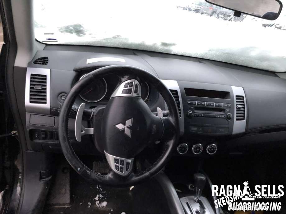 Mitsubishi Outlander 2010-2012 (Type II, Fase 2) , Motorkode: 4B11, Girkassekode: F1CJA-2-13V