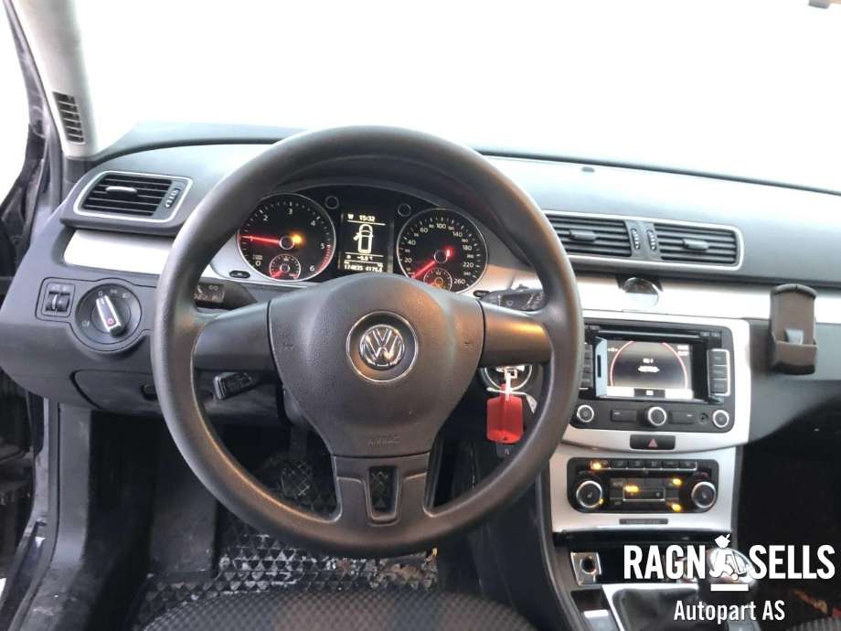 VW Passat 2011-2015 (B7) (B7), Motorkode: CAYC, Girkassekode: MYP