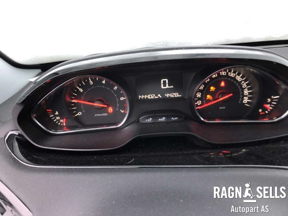 Peugeot 208 2012-2019 (Type I) , Motorkode: HM01, Girkassekode: CP13X59